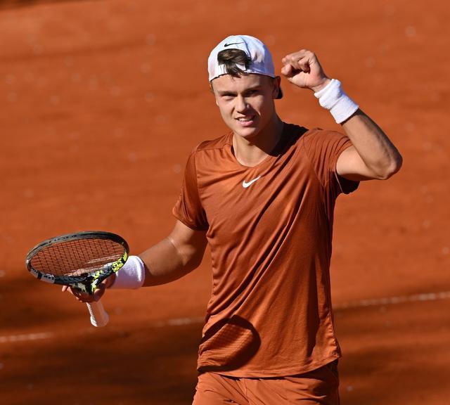 也是体育与 也是体育与