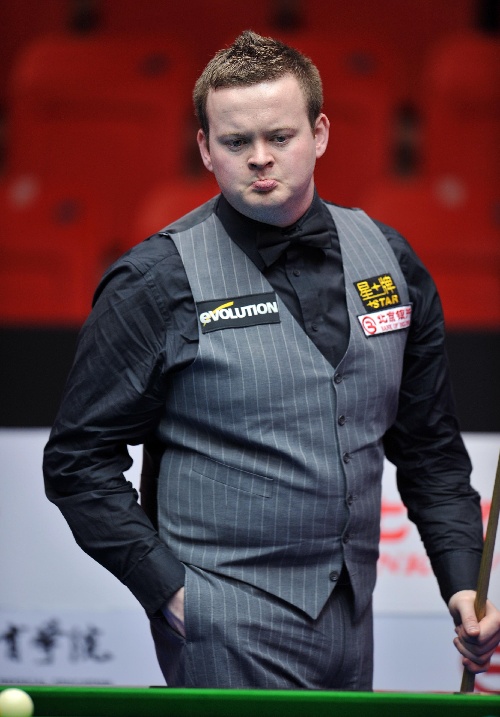 湖人3连败！东契奇32+7状元爆发，里夫斯18+6，詹姆斯该认清现实.