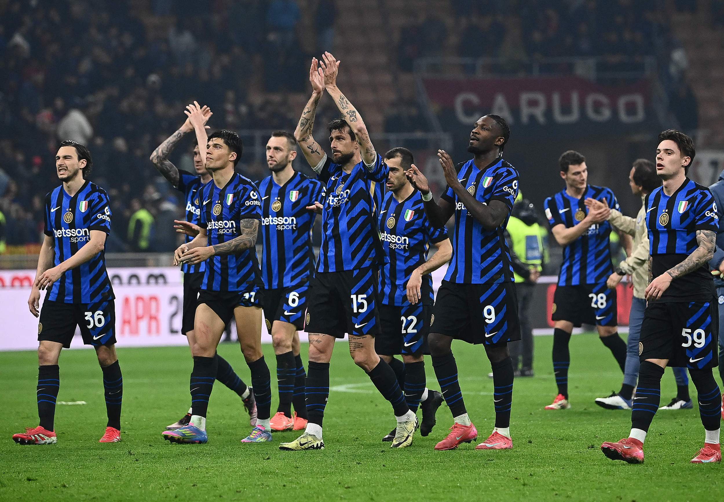 压短对手一 压短对手一